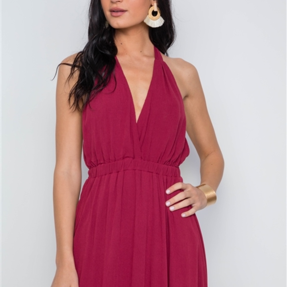 BURGUNDY PLUNGING OPEN BACK SOLID MAXI DRESS - Picture 4 of 6
